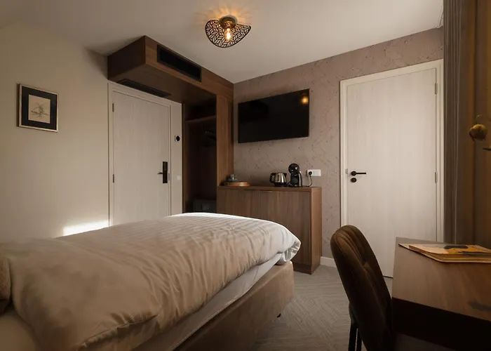 Boutique De Zeuve Meeren Hotel *