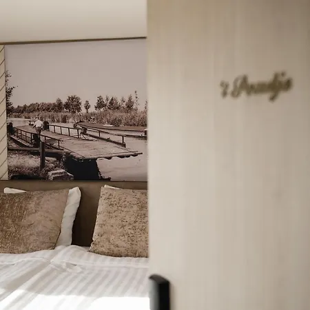 Boutique De Zeuve Meeren Hotel